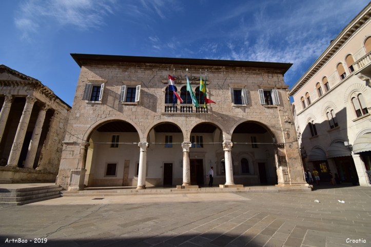 Pula Town Hall