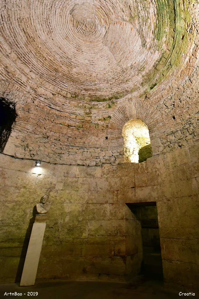 Split, Diocletian Cellar
